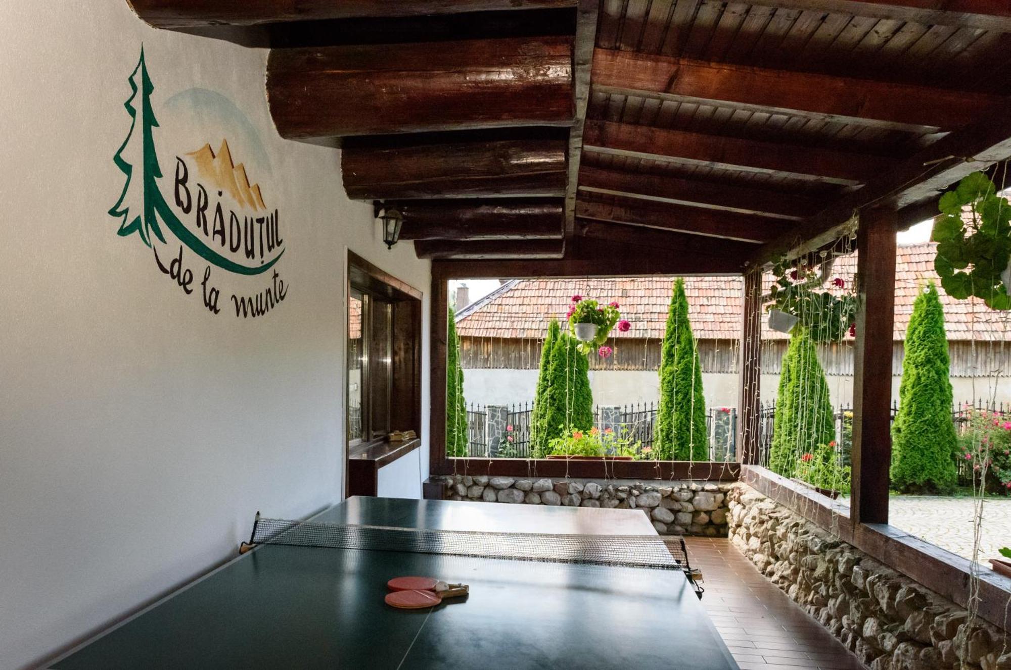 Bradutul De La Munte Bran (Brasov) Exterior foto
